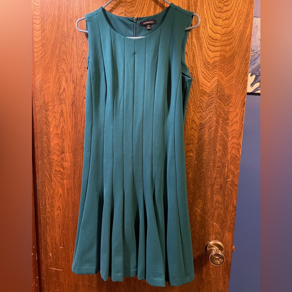 Lands End dress never worn